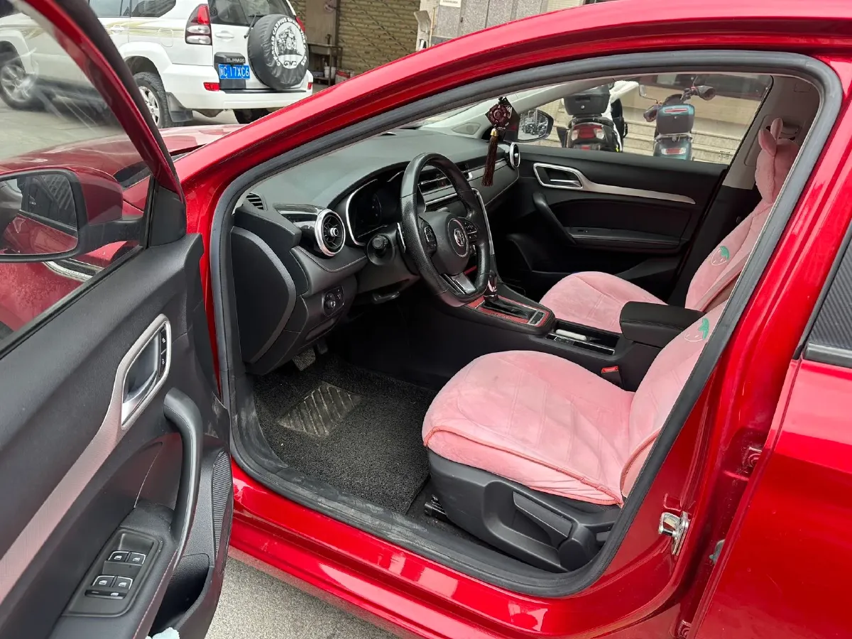 2019 MAXUS D60 1.5T 169HP L4 7DCT,autocango,china used car exporter,china ev exporter,chinese used car exporter,chinese used ev exporter