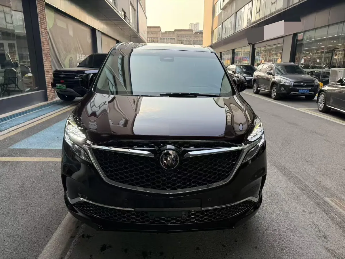 2021 Buick GL8 2.0T 237HP L4 9AT,autocango,china used car exporter,china ev exporter,chinese used car exporter,chinese used ev exporter