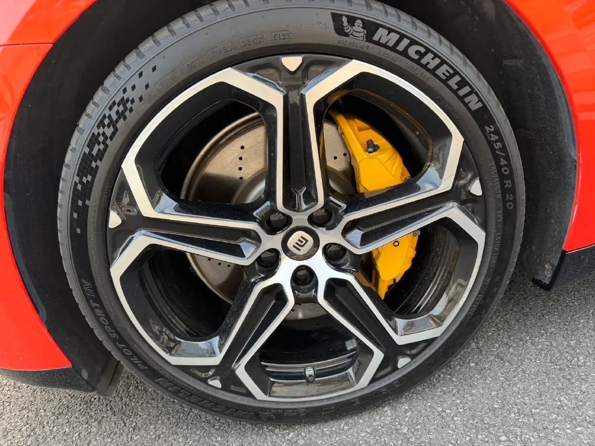 2024 MI SU7 BEV 101KWH,autocango,china used car exporter,china ev exporter,chinese used car exporter,chinese used ev exporter