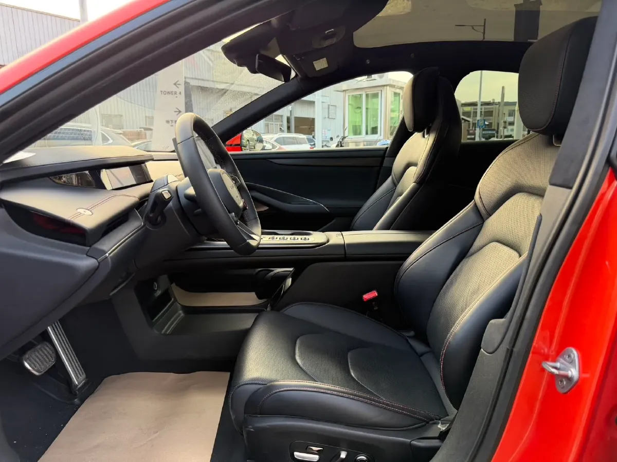 2024 MI SU7 BEV 101KWH,autocango,china used car exporter,china ev exporter,chinese used car exporter,chinese used ev exporter