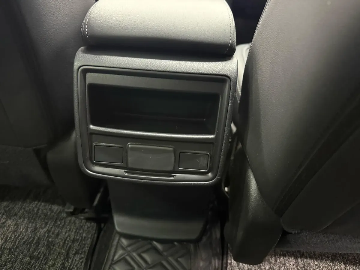 2021 Subaru Forester 2.0L 154HP H4 CVT,autocango,china used car exporter,china ev exporter,chinese used car exporter,chinese used ev exporter