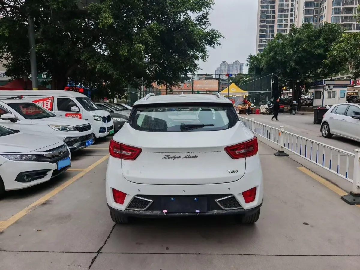 2017 Zotye T300 1.5L 112HP L4 5MT,autocango,china used car exporter,china ev exporter,chinese used car exporter,chinese used ev exporter