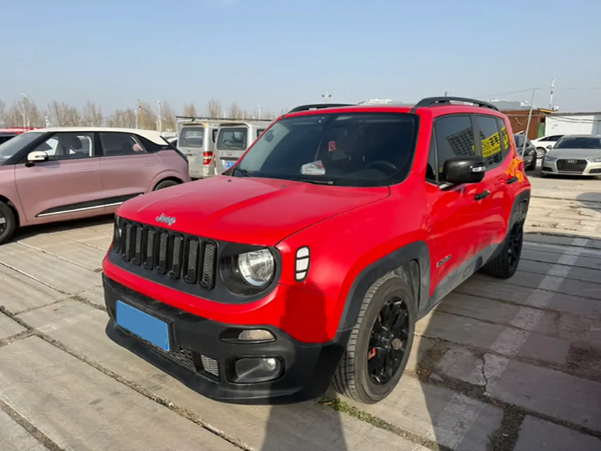 2018 Jeep Renegade 1.4T 150HP L4 7DCT,autocango,china used car exporter,china ev exporter,chinese used car exporter,chinese used ev exporter