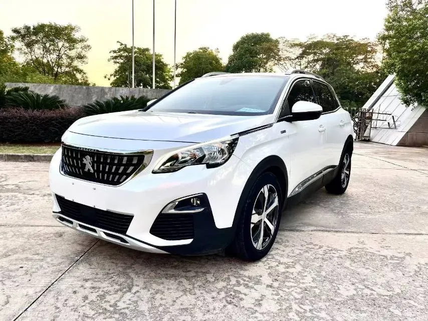 2017 Peugeot 5008 1.8T 204HP L4 6AT,autocango,china used car exporter,china ev exporter,chinese used car exporter,chinese used ev exporter