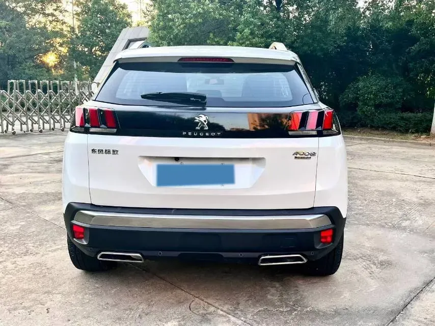 2017 Peugeot 5008 1.8T 204HP L4 6AT,autocango,china used car exporter,china ev exporter,chinese used car exporter,chinese used ev exporter