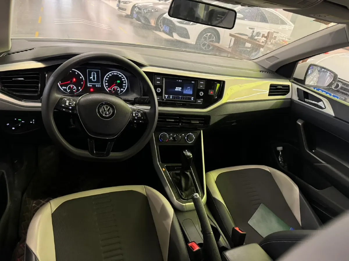 2019 Volkswagen Polo 1.5L 113HP L4 6AT,autocango,china used car exporter,china ev exporter,chinese used car exporter,chinese used ev exporter
