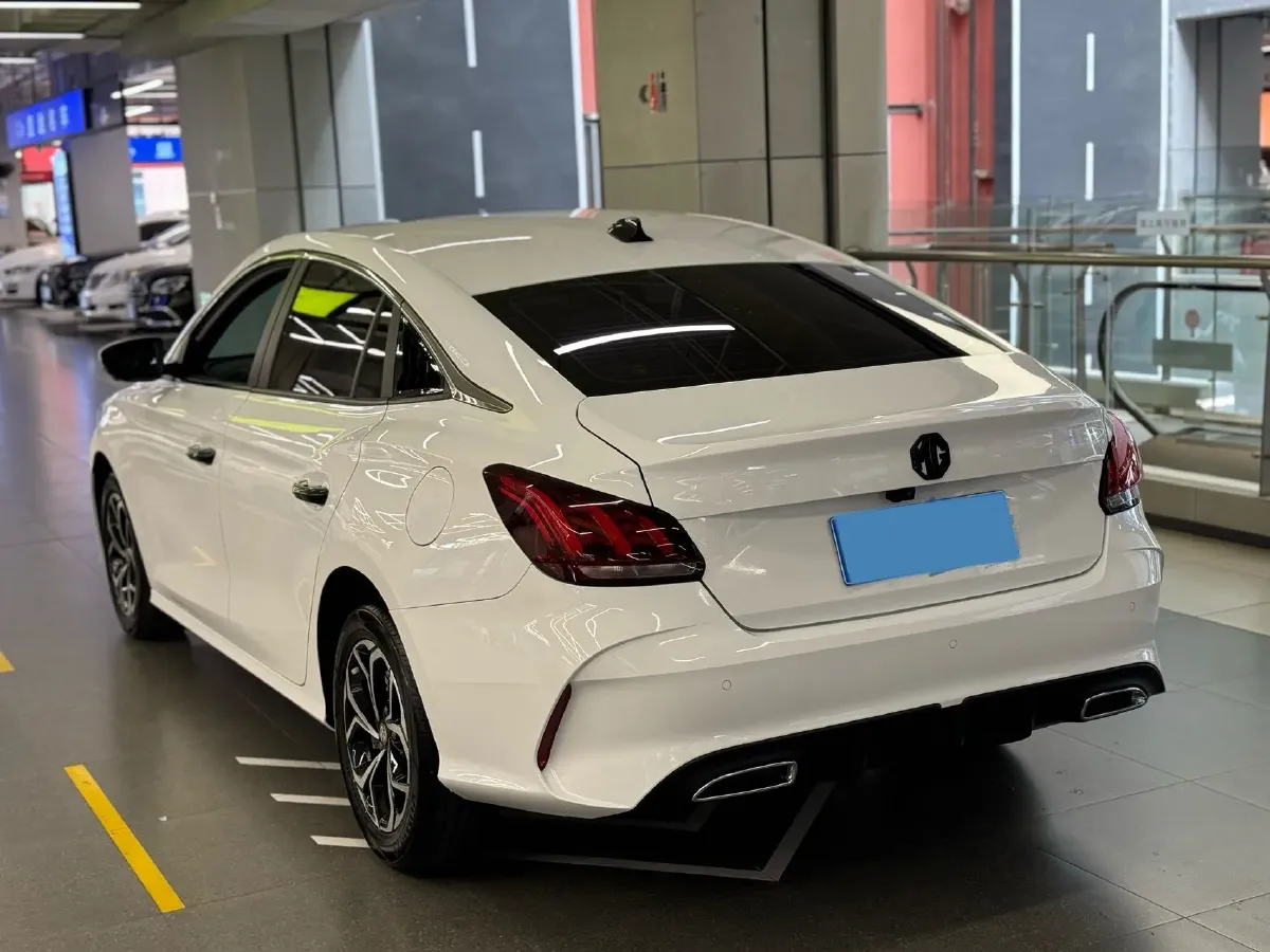 2022 MG 5 1.5L 120HP L4 CVT,autocango,china used car exporter,china ev exporter,chinese used car exporter,chinese used ev exporter