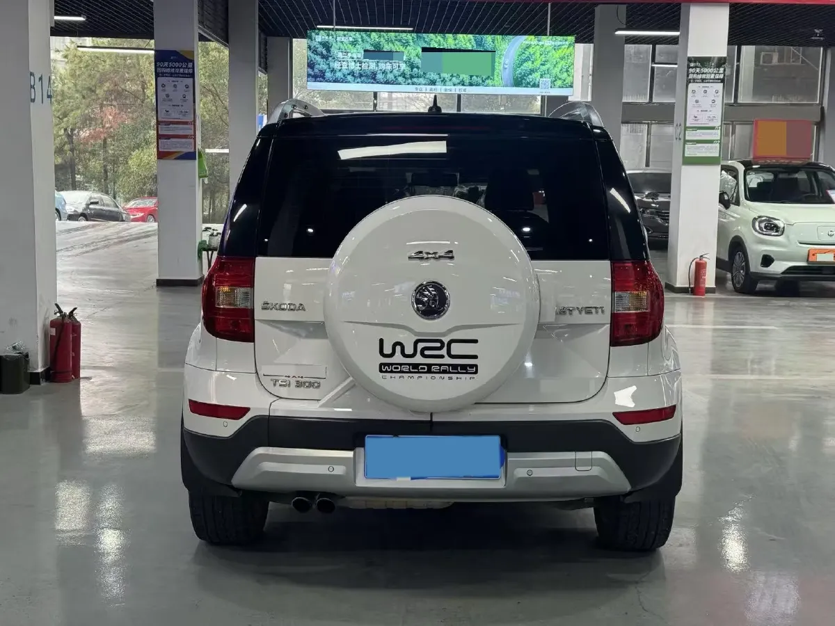 2016 Skoda Yeti 1.8T 160HP L4 6DCT,autocango,china used car exporter,china ev exporter,chinese used car exporter,chinese used ev exporter