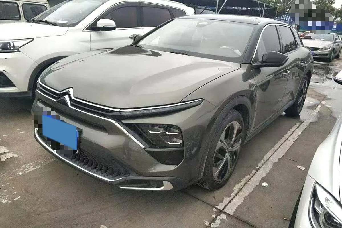 2022 Citroen C5 X 1.6T 175HP L4 8AT,autocango,china used car exporter,china ev exporter,chinese used car exporter,chinese used ev exporter