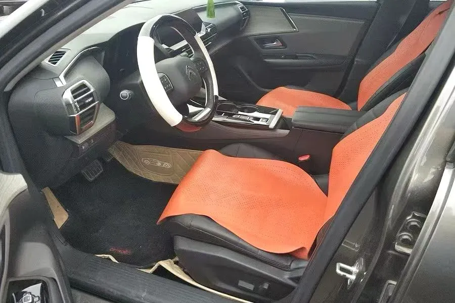 2022 Citroen C5 X 1.6T 175HP L4 8AT,autocango,china used car exporter,china ev exporter,chinese used car exporter,chinese used ev exporter