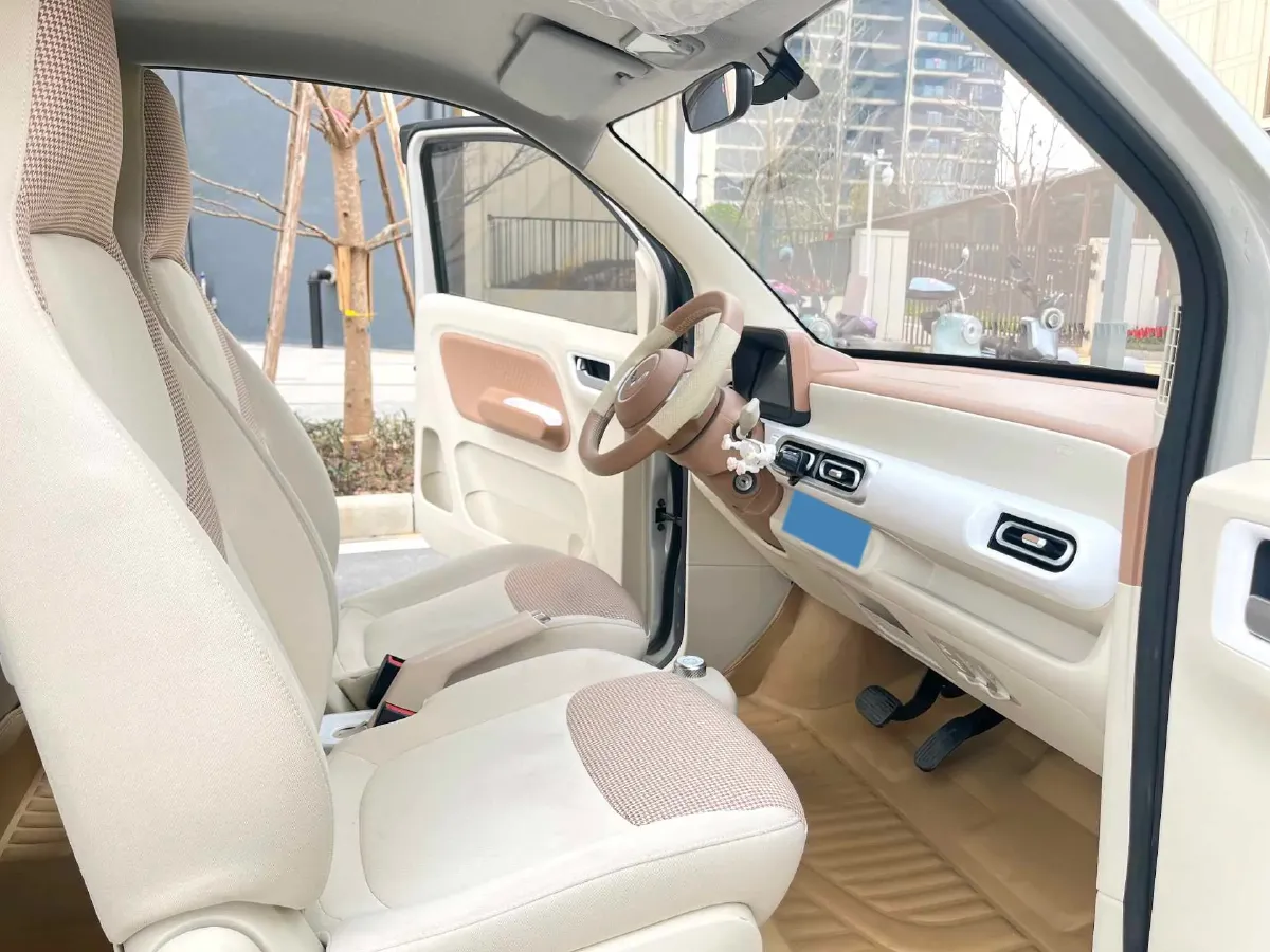 2024 WuLing HongGuang MINI EV BEV 17.3KWH,autocango,china used car exporter,china ev exporter,chinese used car exporter,chinese used ev exporter