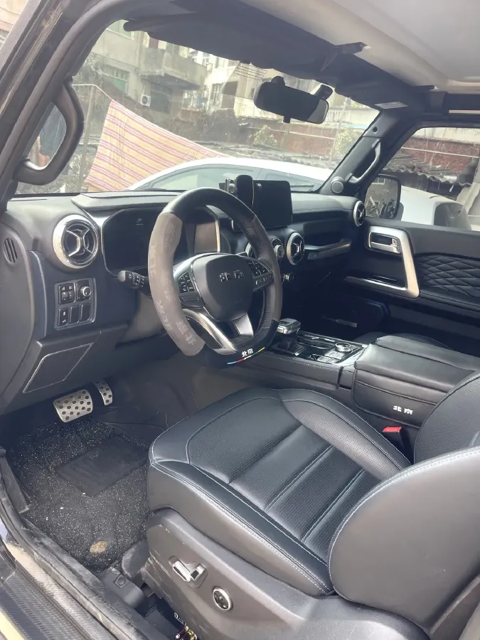 2024 Beijing BJ40 2.0T 224HP L4 8AT,autocango,china used car exporter,china ev exporter,chinese used car exporter,chinese used ev exporter