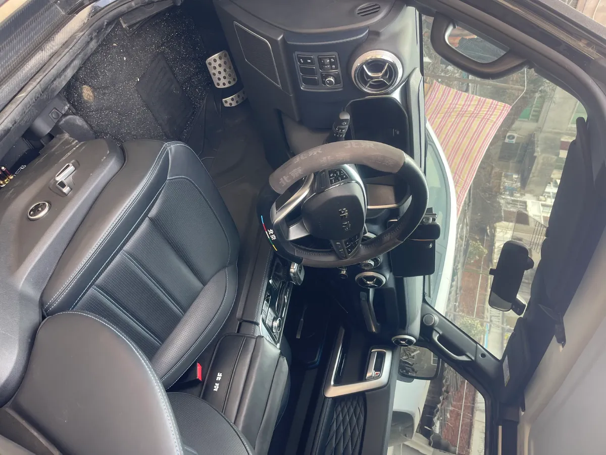 2024 Beijing BJ40 2.0T 224HP L4 8AT,autocango,china used car exporter,china ev exporter,chinese used car exporter,chinese used ev exporter