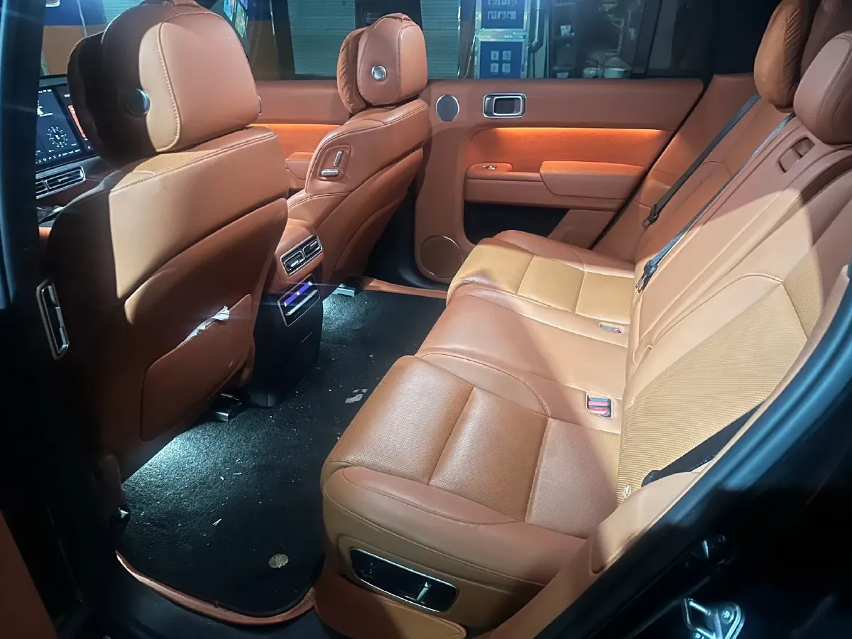 2023 Li L7 Range Extended 154HP REEV 40.9KWH,autocango,china used car exporter,china ev exporter,chinese used car exporter,chinese used ev exporter