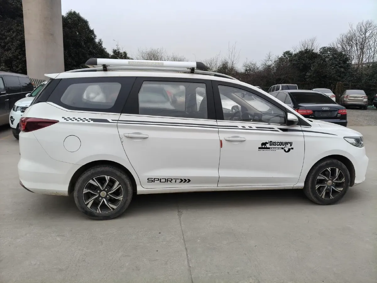 2018 BaoJun 360 1.5L 112HP L4 6MT,autocango,china used car exporter,china ev exporter,chinese used car exporter,chinese used ev exporter