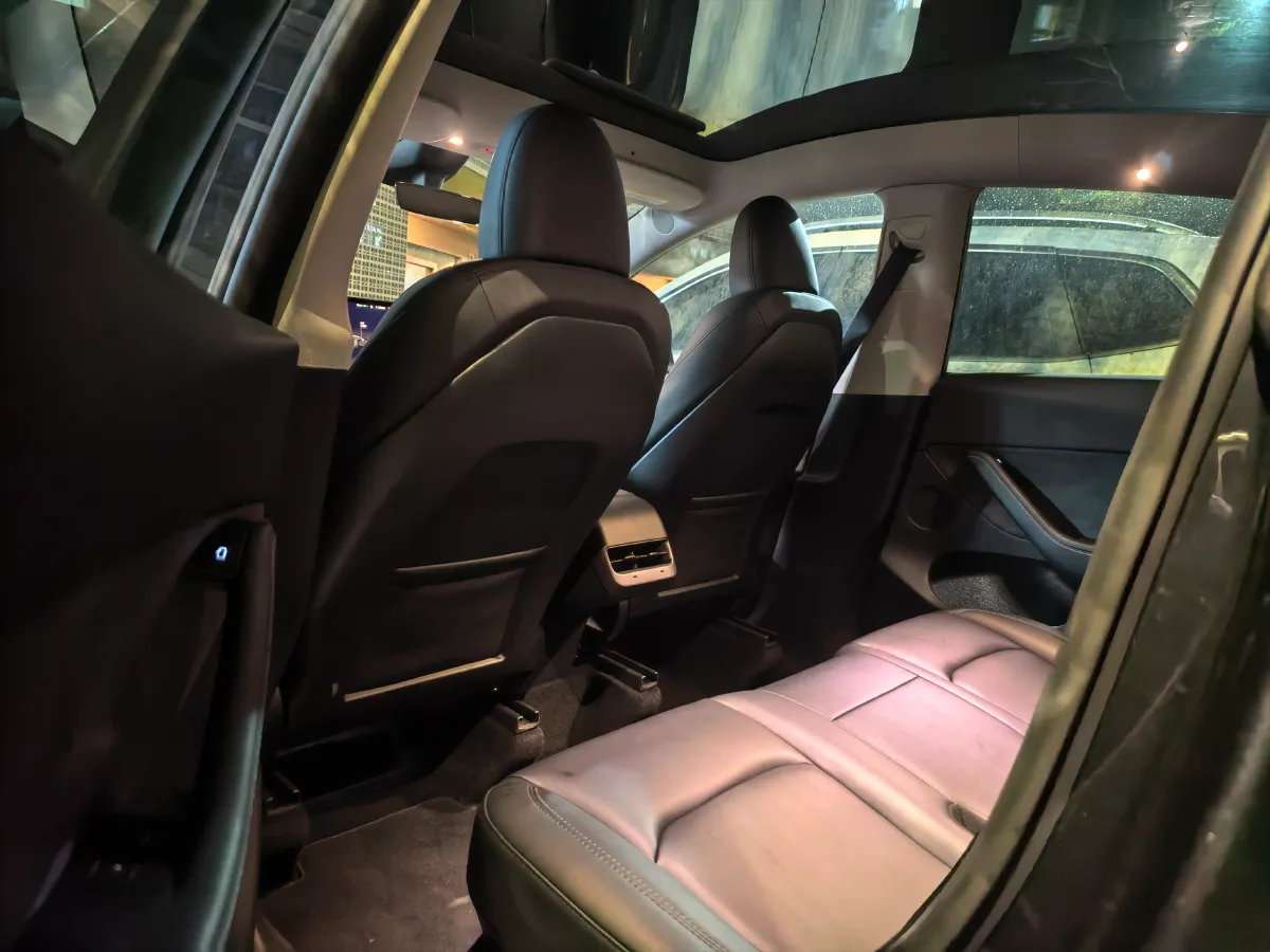 2024 Iveco OuSheng BEV 77.28KWH,autocango,china used car exporter,china ev exporter,chinese used car exporter,chinese used ev exporter