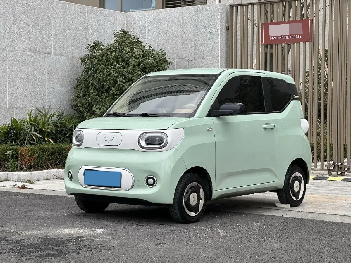 2024 WuLing HongGuang MINI EV BEV 17.3KWH,autocango,china used car exporter,china ev exporter,chinese used car exporter,chinese used ev exporter