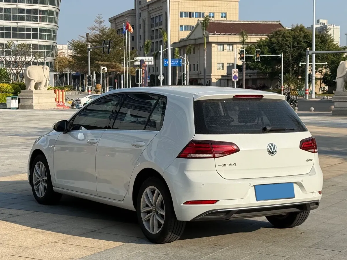 2018 Volkswagen Golf 1.6L 110HP L4 6AT,autocango,china used car exporter,china ev exporter,chinese used car exporter,chinese used ev exporter
