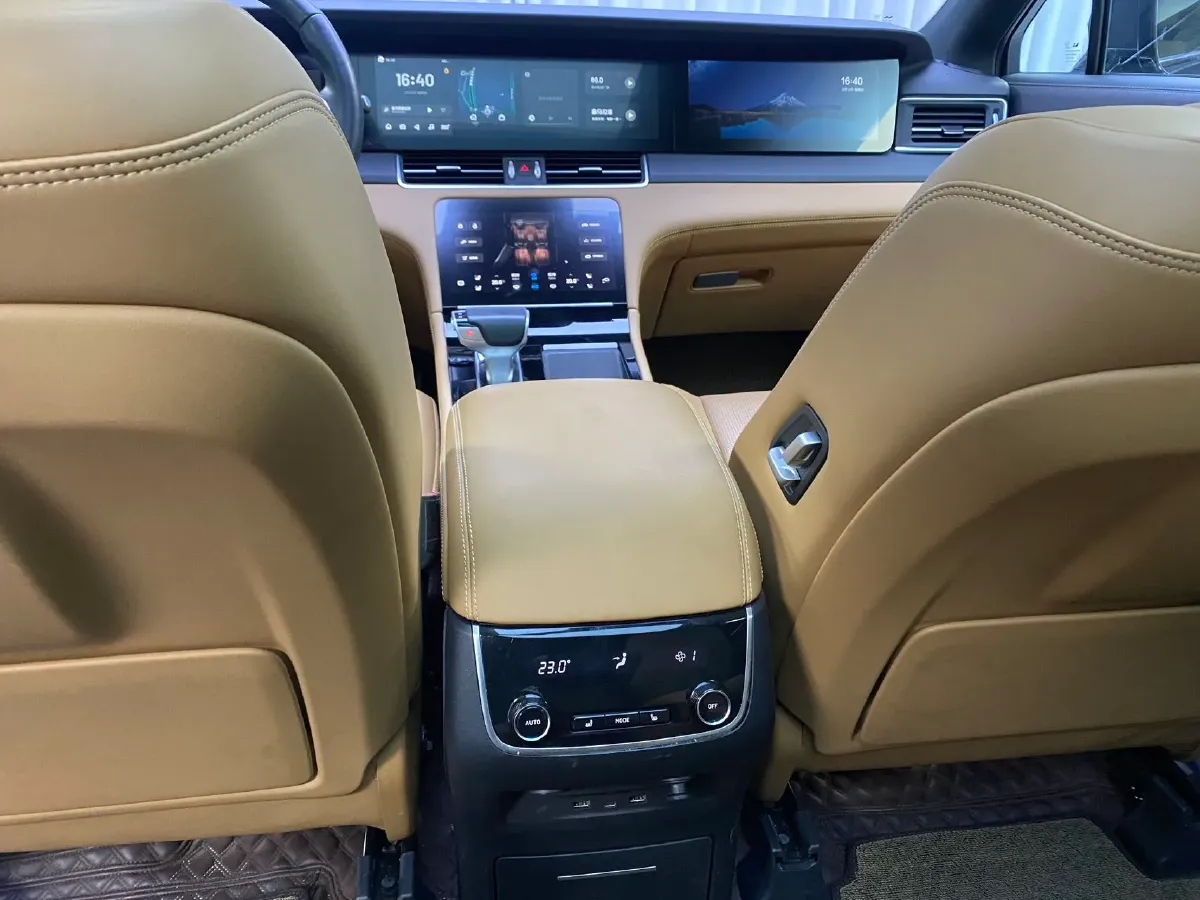 2021 Li ONE Range Extended 131HP REEV 40.5KWH,autocango,china used car exporter,china ev exporter,chinese used car exporter,chinese used ev exporter