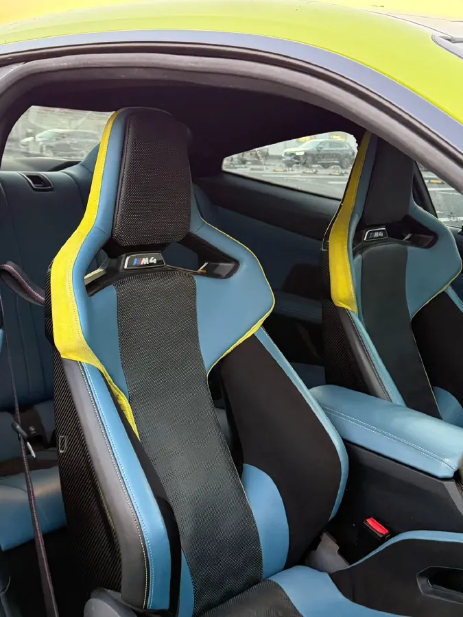 2021 BMW M4 3.0T 510HP L6 8AT,autocango,china used car exporter,china ev exporter,chinese used car exporter,chinese used ev exporter