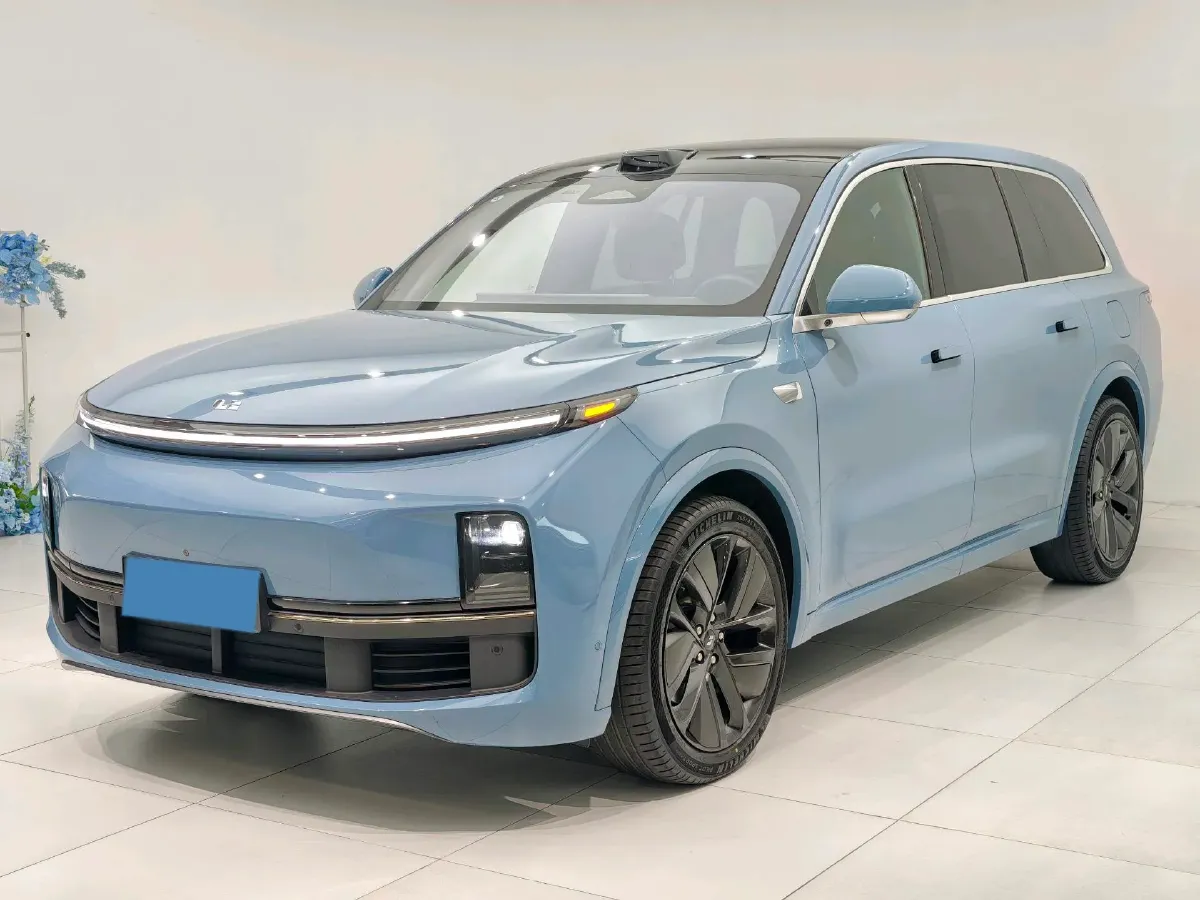 2022 Li L9 Range Extended 154HP REEV 42.6KWH,autocango,china used car exporter,china ev exporter,chinese used car exporter,chinese used ev exporter