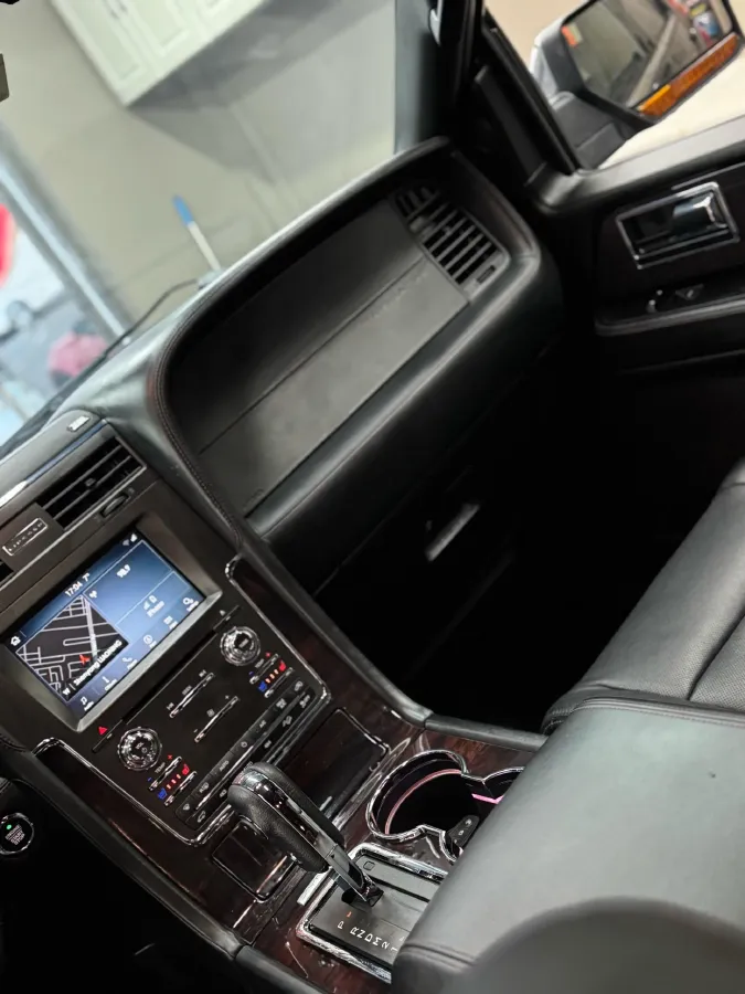 2017 Lincoln Navigator 3.5T 355HP V6 6AT,autocango,china used car exporter,china ev exporter,chinese used car exporter,chinese used ev exporter