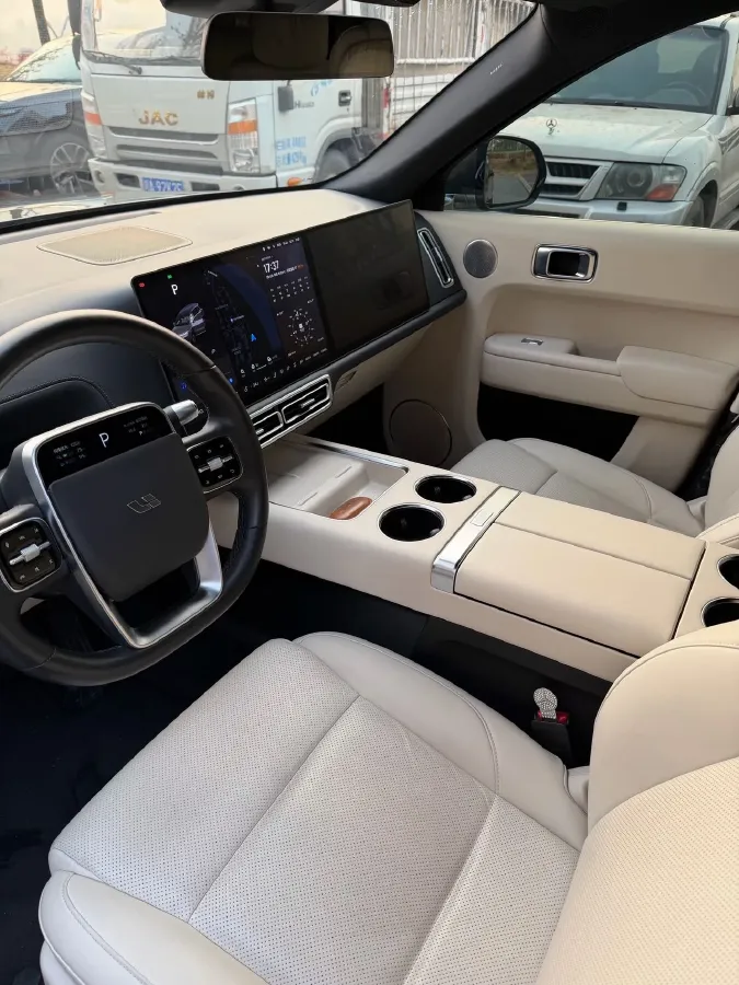 2022 Li L9 Range Extended 154HP REEV 42.6KWH,autocango,china used car exporter,china ev exporter,chinese used car exporter,chinese used ev exporter