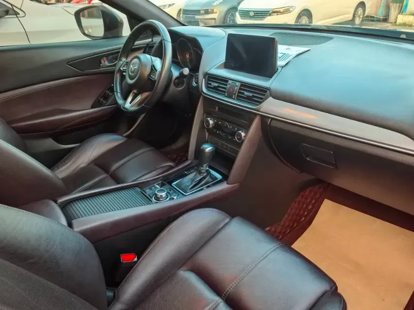 2021 Mazda CX-4 2.0L 158HP L4 6AT,autocango,china used car exporter,china ev exporter,chinese used car exporter,chinese used ev exporter