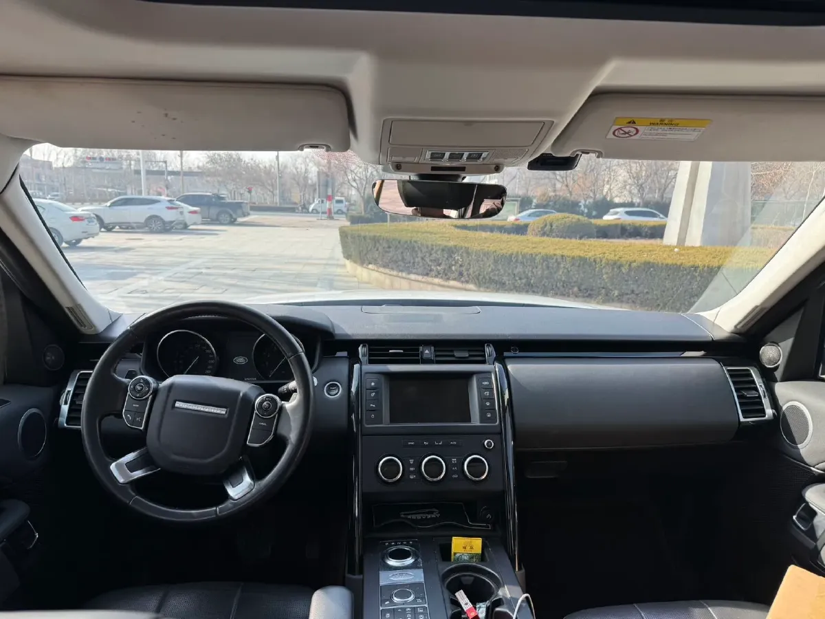 2017 Land Rover Discovery 3.0T 340HP V6 8AT,autocango,china used car exporter,china ev exporter,chinese used car exporter,chinese used ev exporter