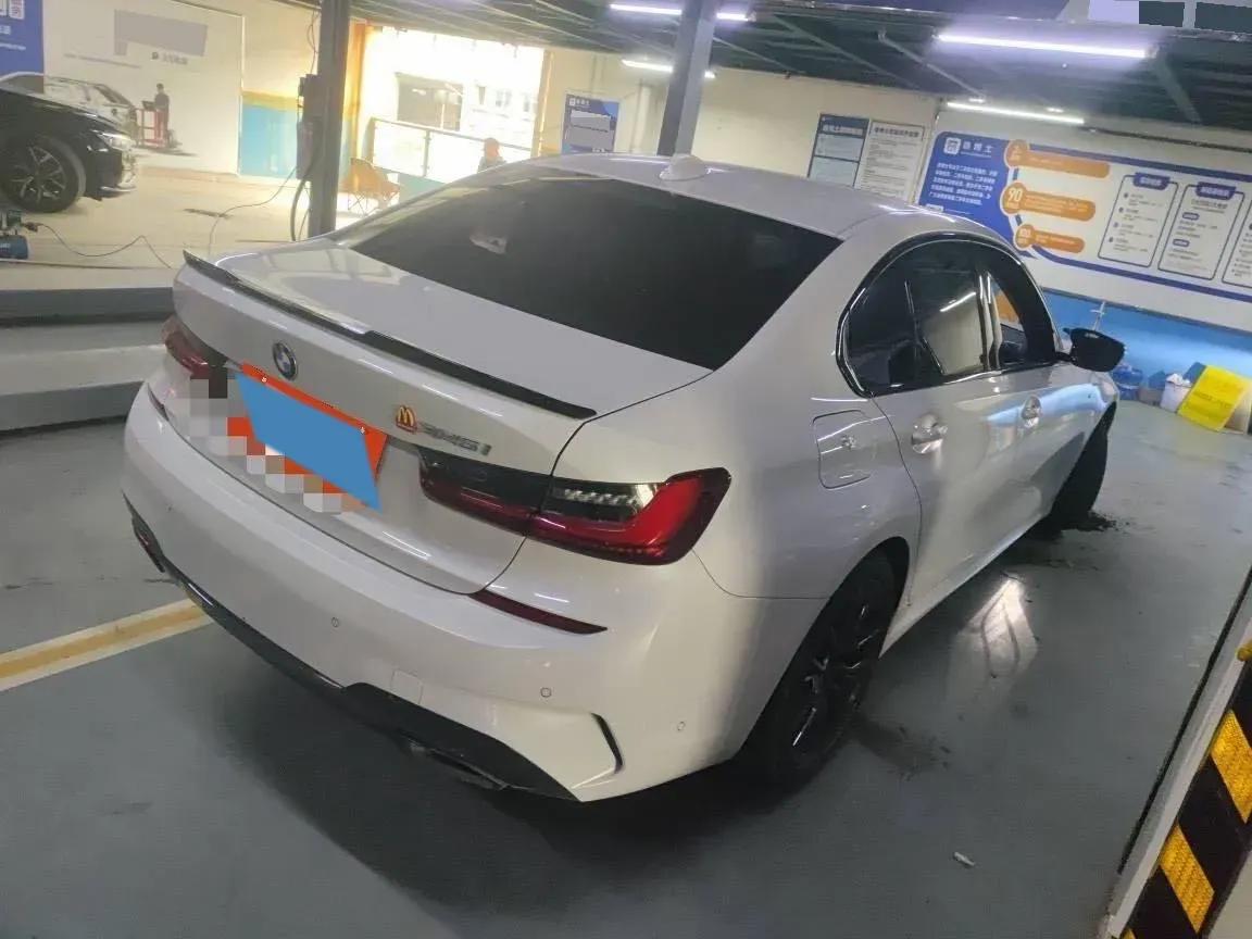 2022 BMW 3 Series 2.0T 184HP L4 8AT,autocango,china used car exporter,china ev exporter,chinese used car exporter,chinese used ev exporter