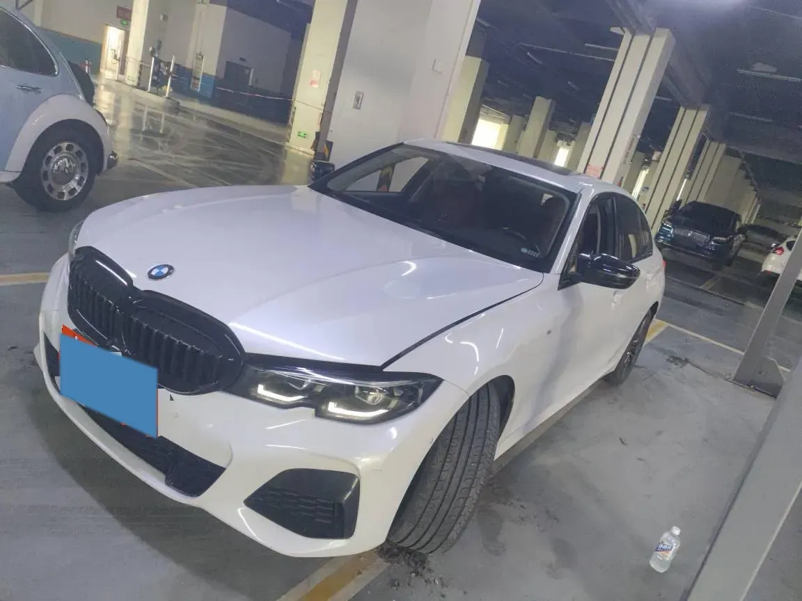 2022 BMW 3 Series 2.0T 184HP L4 8AT,autocango,china used car exporter,china ev exporter,chinese used car exporter,chinese used ev exporter
