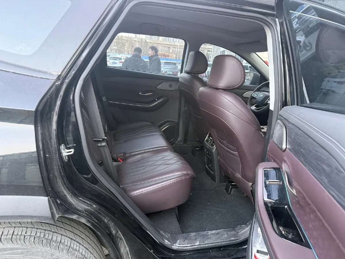 2024 Jetour X90 PRO 2.0T 254HP L4 7DCT,autocango,china used car exporter,china ev exporter,chinese used car exporter,chinese used ev exporter