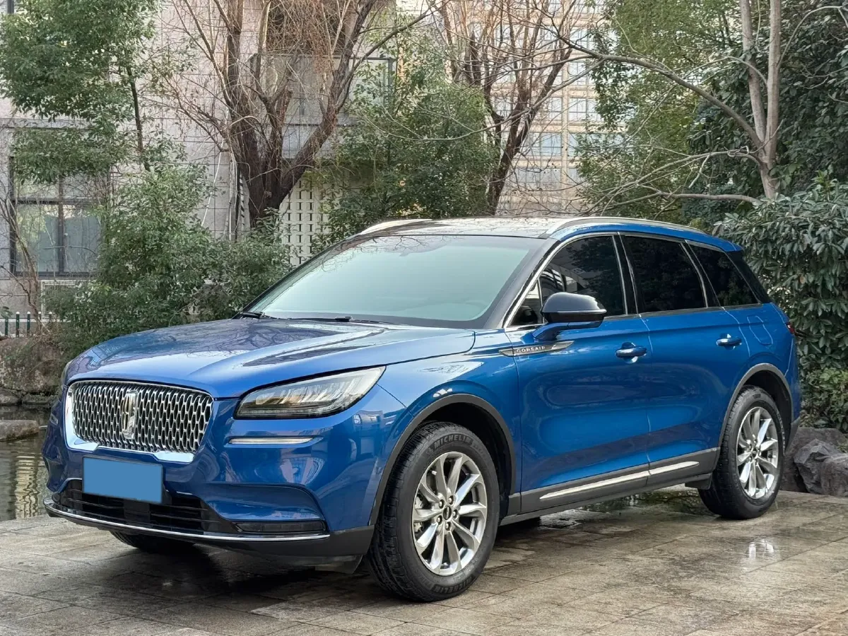 2021 Lincoln Corsair 2.0T 245HP L4 8AT,autocango,china used car exporter,china ev exporter,chinese used car exporter,chinese used ev exporter