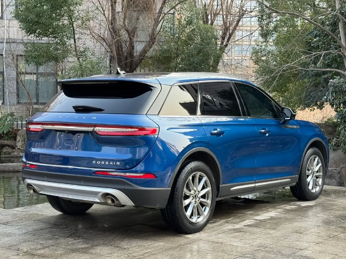 2021 Lincoln Corsair 2.0T 245HP L4 8AT,autocango,china used car exporter,china ev exporter,chinese used car exporter,chinese used ev exporter