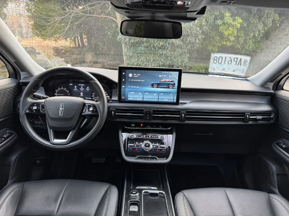 2021 Lincoln Corsair 2.0T 245HP L4 8AT,autocango,china used car exporter,china ev exporter,chinese used car exporter,chinese used ev exporter