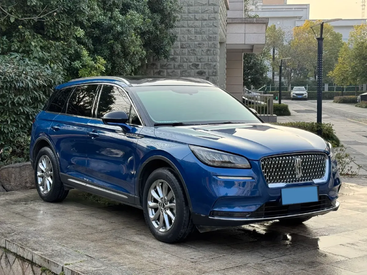 2021 Lincoln Corsair 2.0T 245HP L4 8AT,autocango,china used car exporter,china ev exporter,chinese used car exporter,chinese used ev exporter