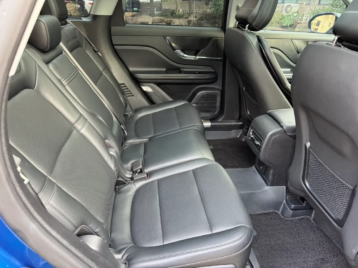 2021 Lincoln Corsair 2.0T 245HP L4 8AT,autocango,china used car exporter,china ev exporter,chinese used car exporter,chinese used ev exporter