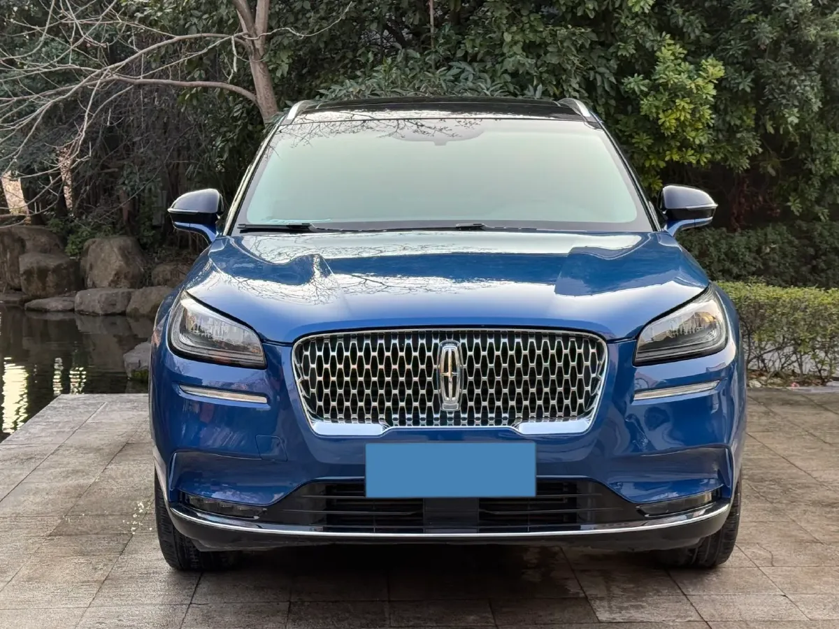 2021 Lincoln Corsair 2.0T 245HP L4 8AT,autocango,china used car exporter,china ev exporter,chinese used car exporter,chinese used ev exporter