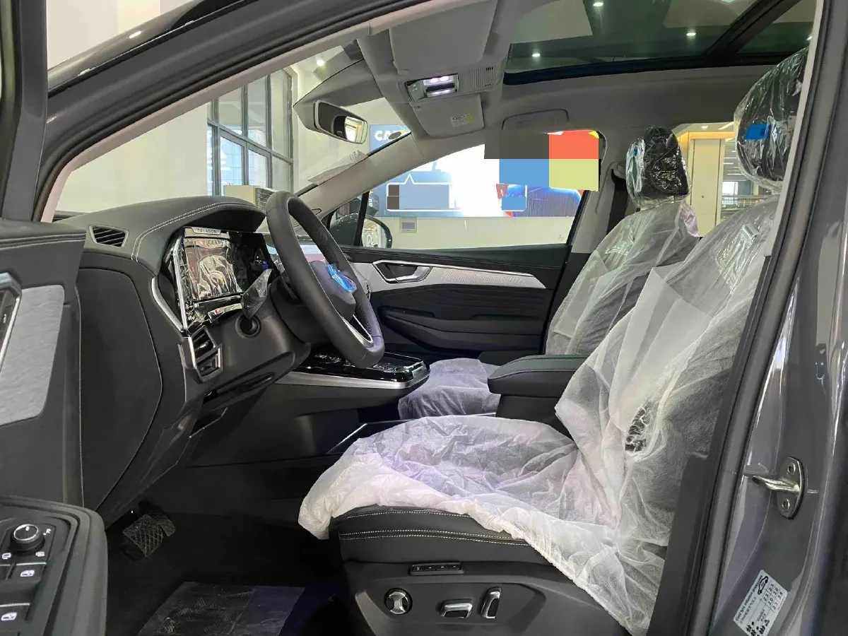 2022 Volkswagen Talagon 2.0T 220HP L4 7DCT,autocango,china used car exporter,china ev exporter,chinese used car exporter,chinese used ev exporter