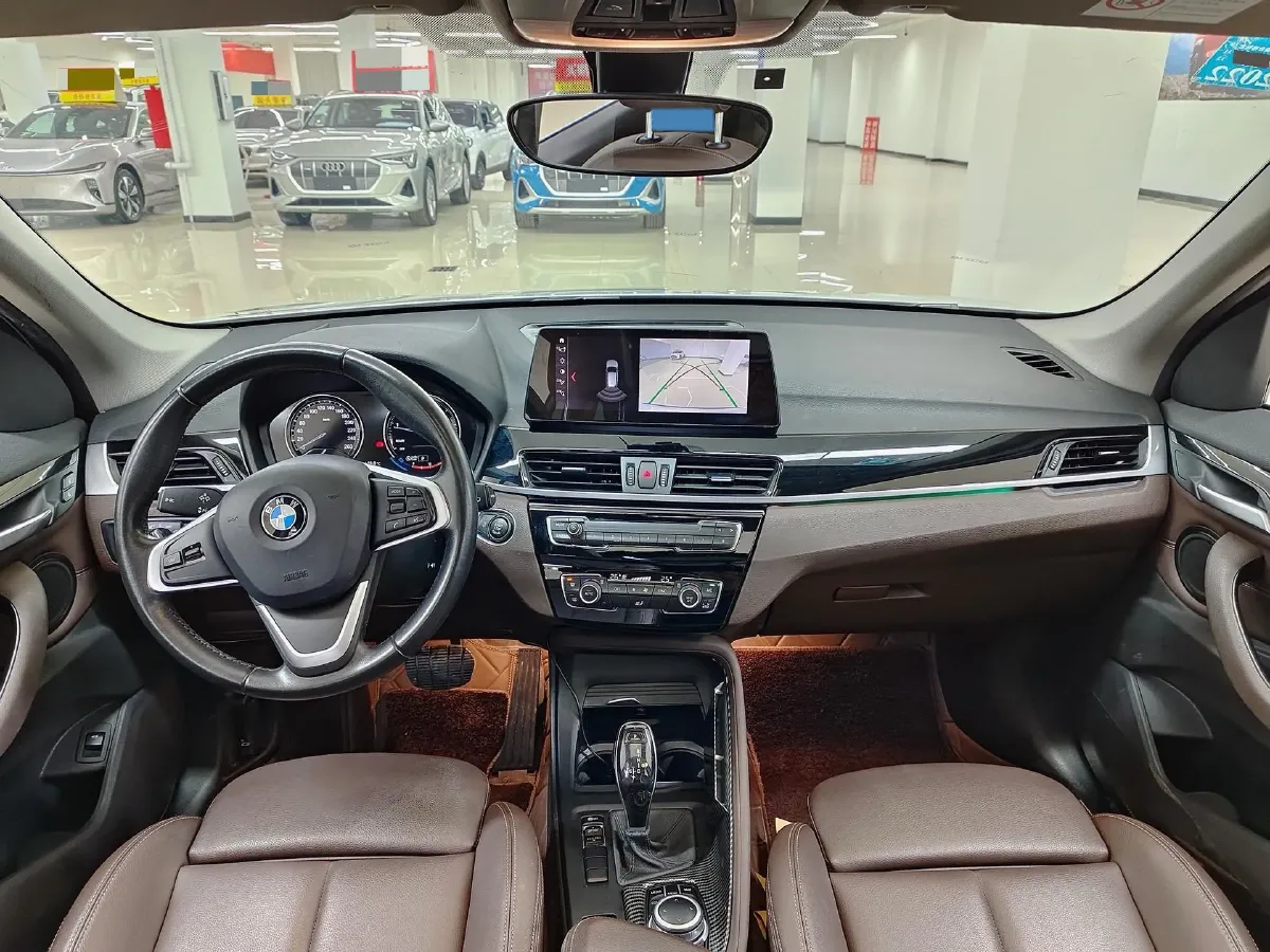 2020 BMW X1 2.0T 192HP L4 7DCT,autocango,china used car exporter,china ev exporter,chinese used car exporter,chinese used ev exporter