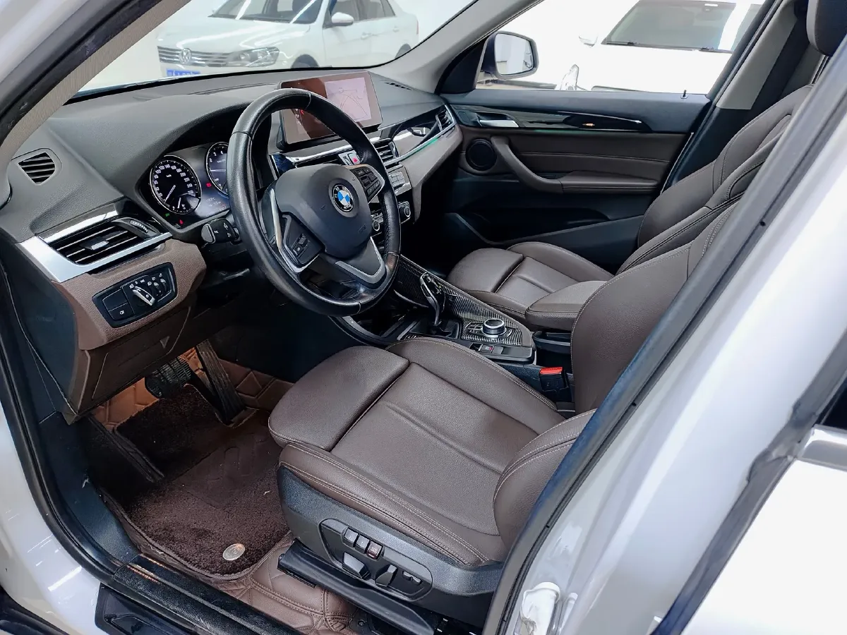 2020 BMW X1 2.0T 192HP L4 7DCT,autocango,china used car exporter,china ev exporter,chinese used car exporter,chinese used ev exporter