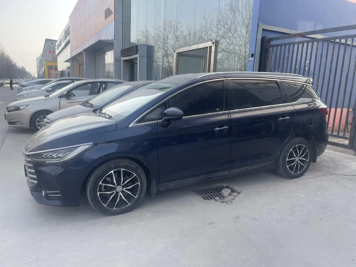 2018 BYD Song MAX 1.5T 154HP L4 6DCT,autocango,china used car exporter,china ev exporter,chinese used car exporter,chinese used ev exporter