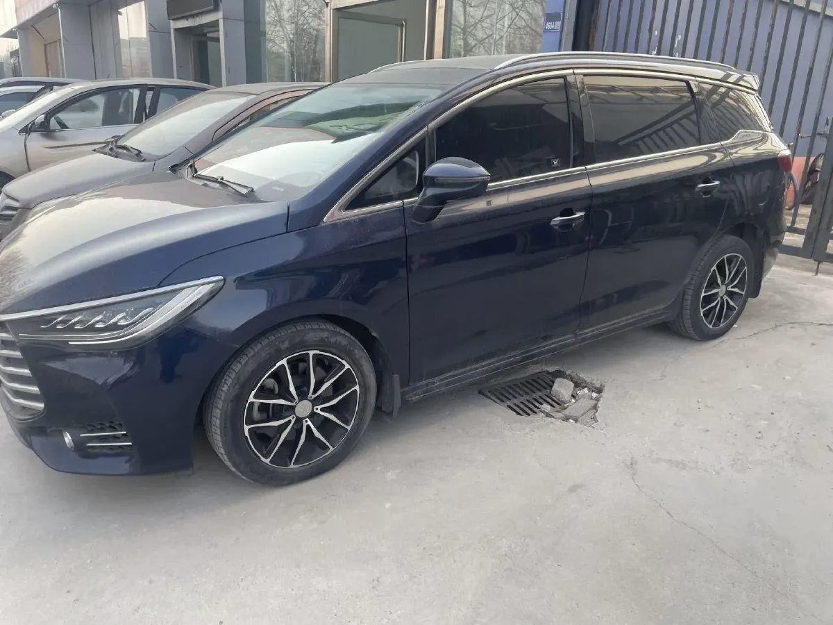 2018 BYD Song MAX 1.5T 154HP L4 6DCT,autocango,china used car exporter,china ev exporter,chinese used car exporter,chinese used ev exporter