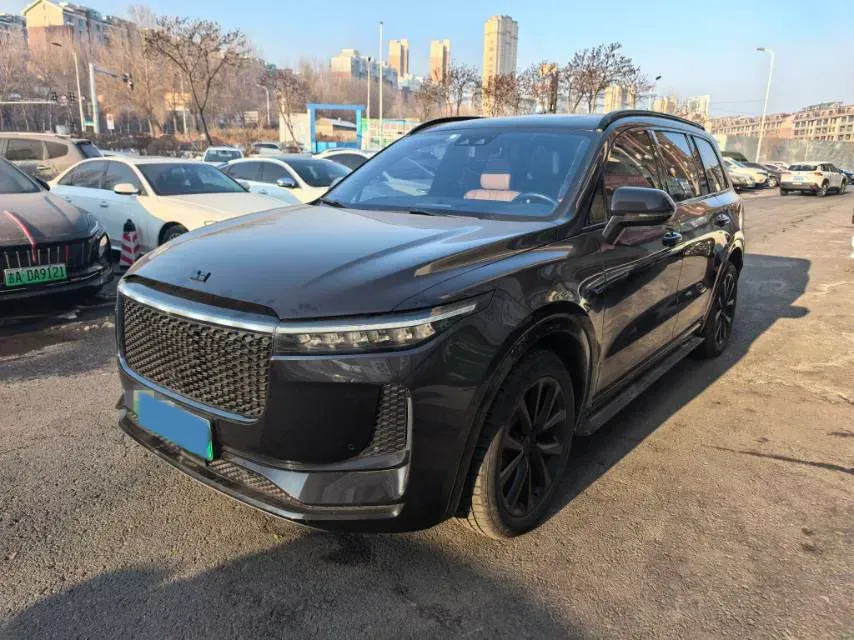 2020 Li ONE Range Extended 131HP REEV 40.5KWH,autocango,china used car exporter,china ev exporter,chinese used car exporter,chinese used ev exporter