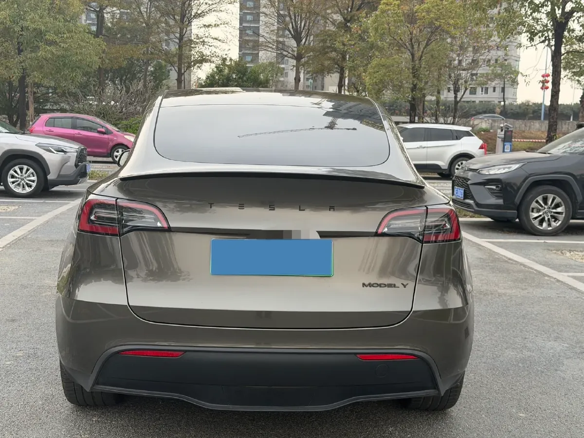 2024 Iveco OuSheng BEV 77.28KWH,autocango,china used car exporter,china ev exporter,chinese used car exporter,chinese used ev exporter