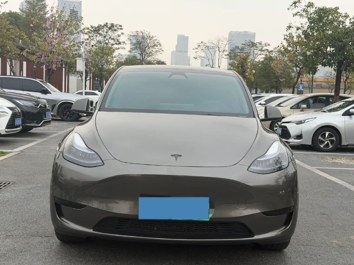 2024 Iveco OuSheng BEV 77.28KWH,autocango,china used car exporter,china ev exporter,chinese used car exporter,chinese used ev exporter