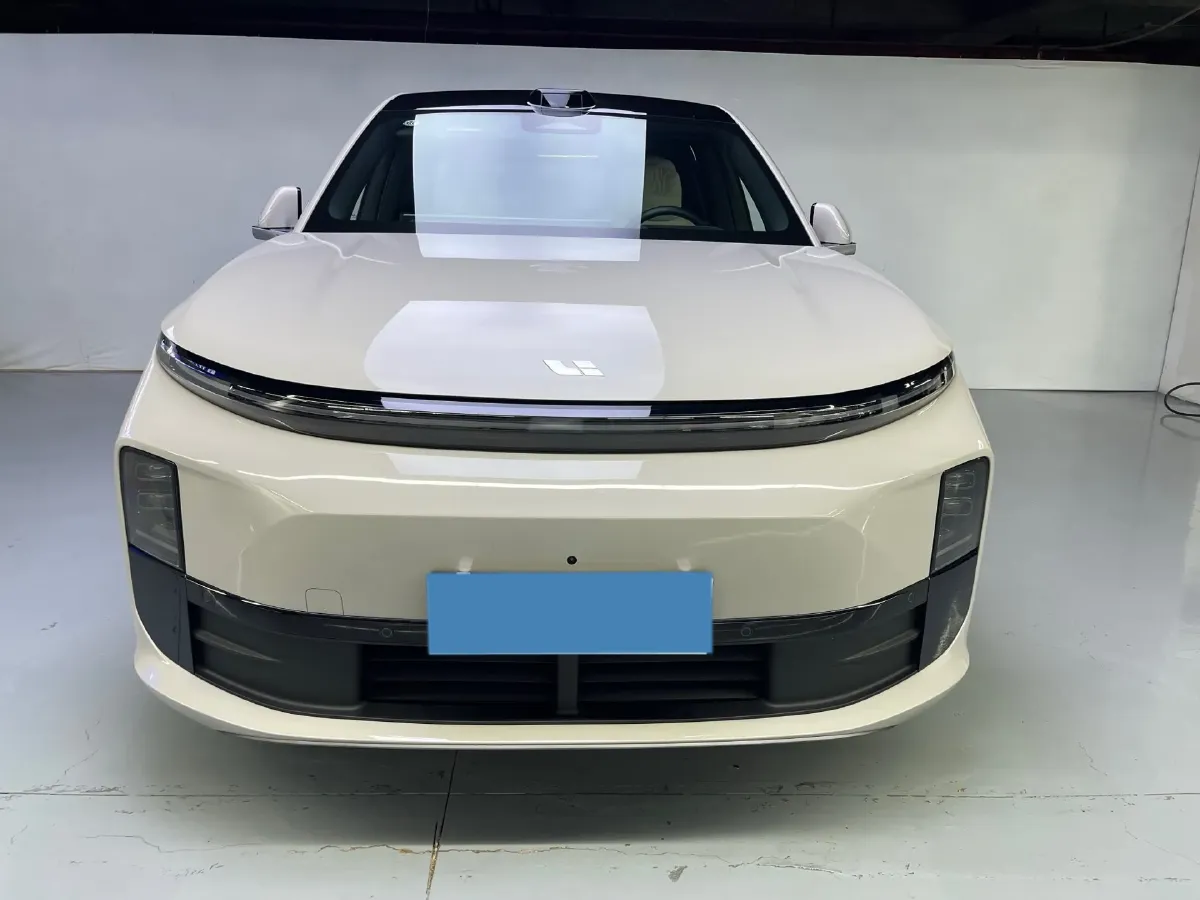 2024 Li L6 Range Extended 154HP L4 REEV 36.8KWH,autocango,china used car exporter,china ev exporter,chinese used car exporter,chinese used ev exporter