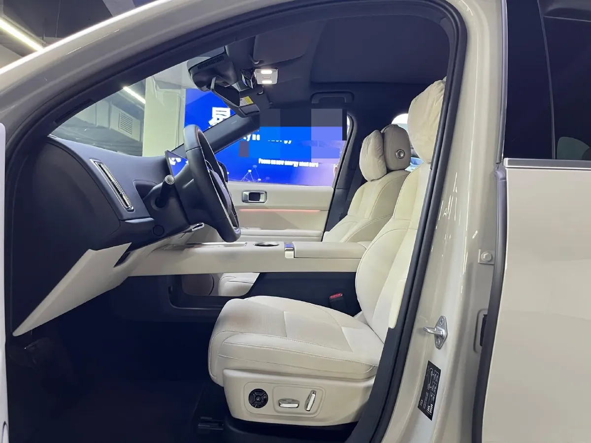 2024 Li L6 Range Extended 154HP L4 REEV 36.8KWH,autocango,china used car exporter,china ev exporter,chinese used car exporter,chinese used ev exporter