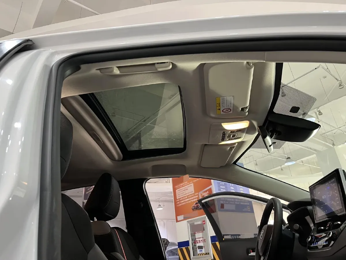 2021 Toyota Corolla 1.2T 116HP L4 CVT,autocango,china used car exporter,china ev exporter,chinese used car exporter,chinese used ev exporter