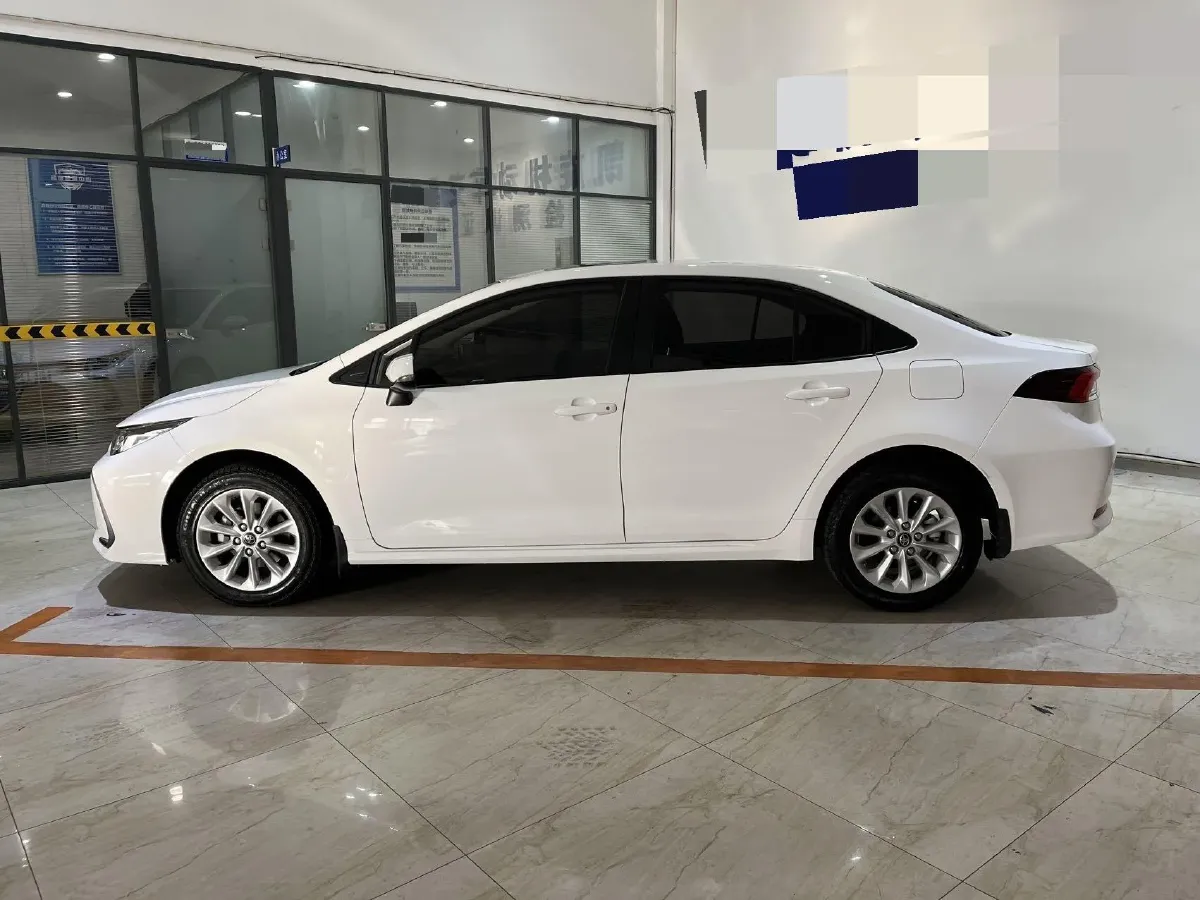 2021 Toyota Corolla 1.2T 116HP L4 CVT,autocango,china used car exporter,china ev exporter,chinese used car exporter,chinese used ev exporter